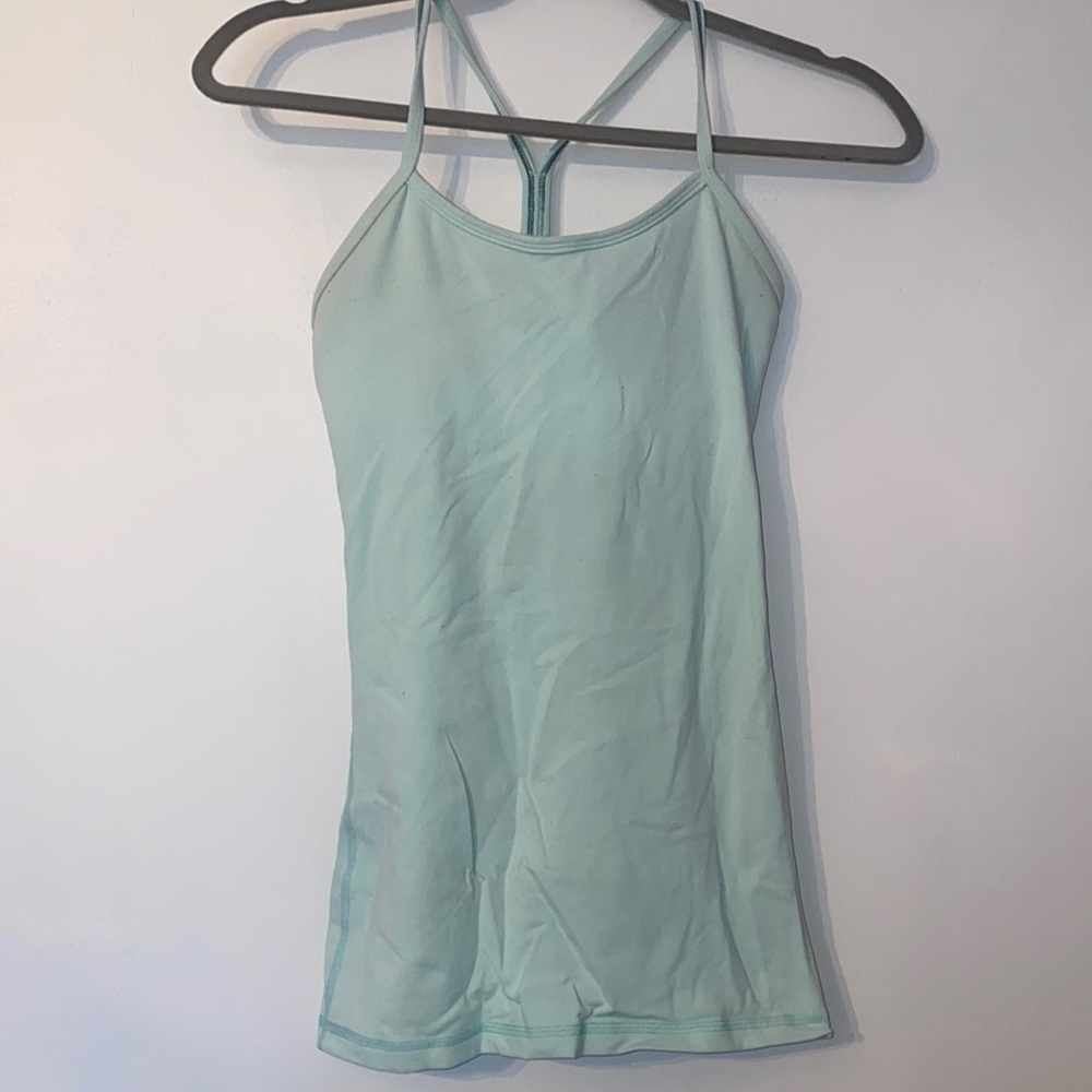 Lululemon tank with built in bra